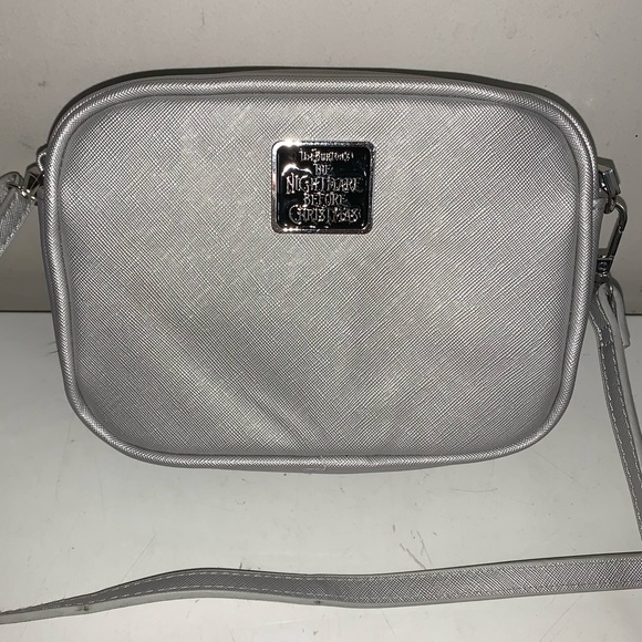 THE NIGHTMARE BEFORE CHRISTMAS SHOCK, LOCK & BARREL HANDBAG! - Picture 7 of 12